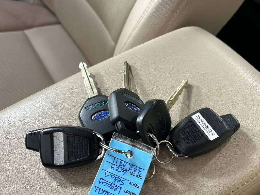 Used 2018 Dark Blue Pearl Subaru 2.5i image 22
