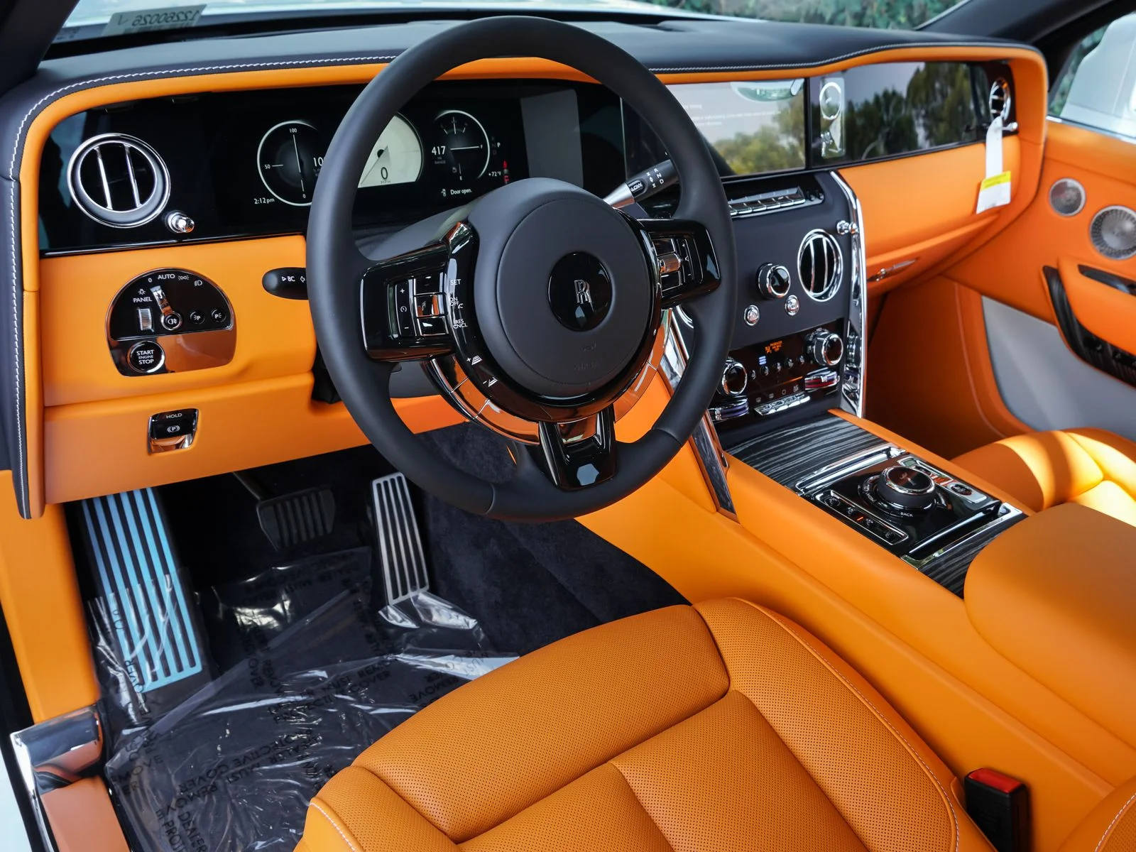 New 2026 Arctic White Rolls-Royce  image 16