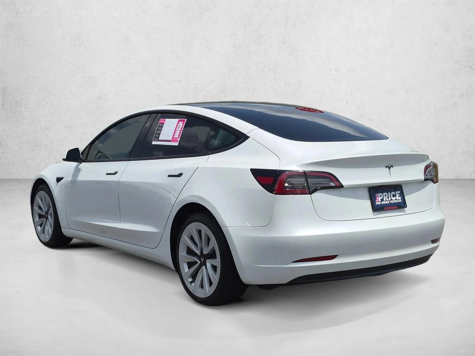 Used 2023 Pearl White Multi-Coat Tesla  image 8
