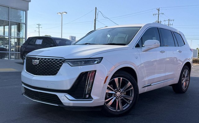 2023 Cadillac XT6 FWD Premium Luxury