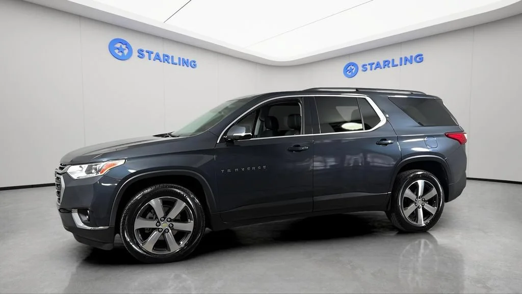 Used 2019 Chevrolet Traverse 3LT with VIN 1GNERHKW9KJ152925 for sale in Mount Pleasant, SC
