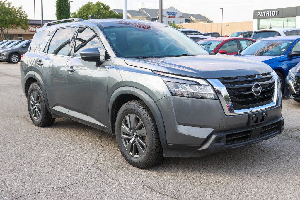 2022 Nissan Pathfinder