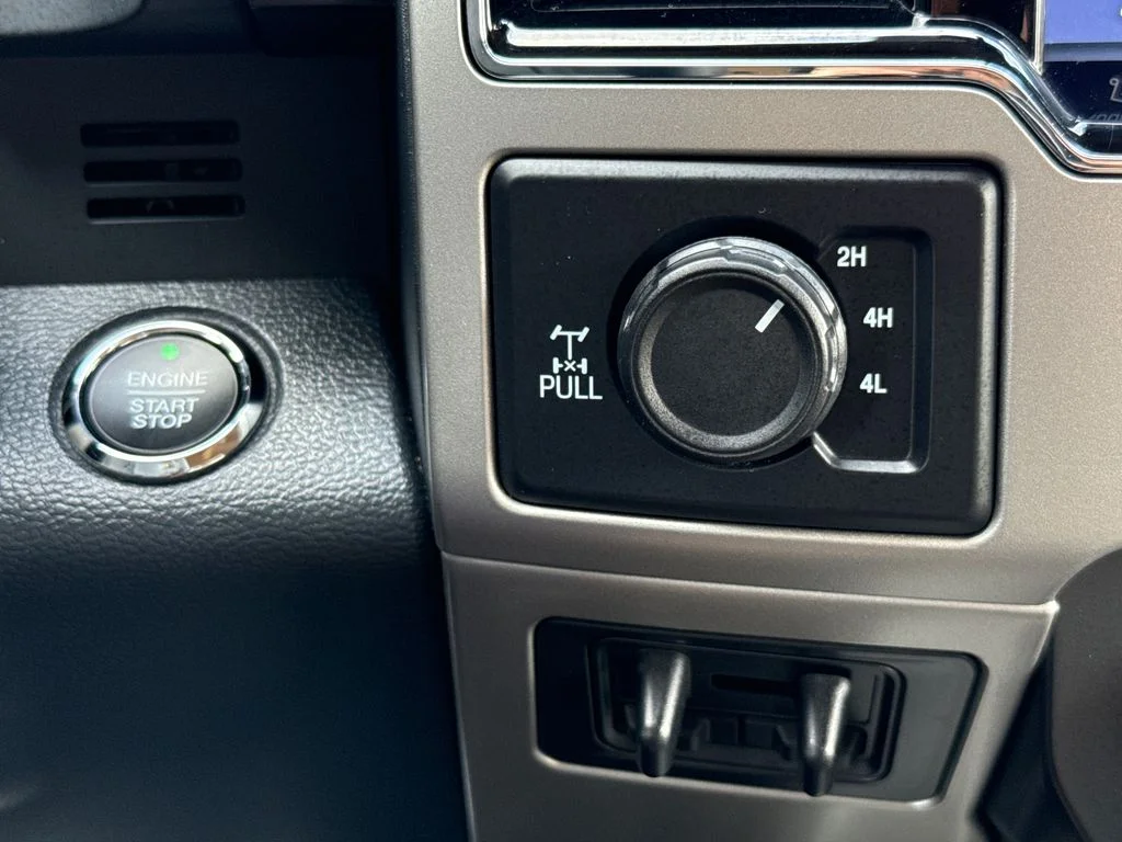 Certified Used 2022 White Ford Lariat image 24
