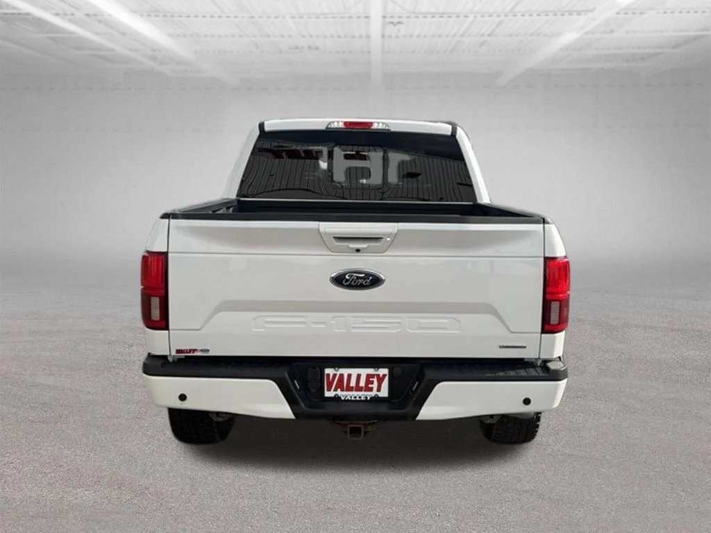 Used 2020 White Ford Lariat image 11