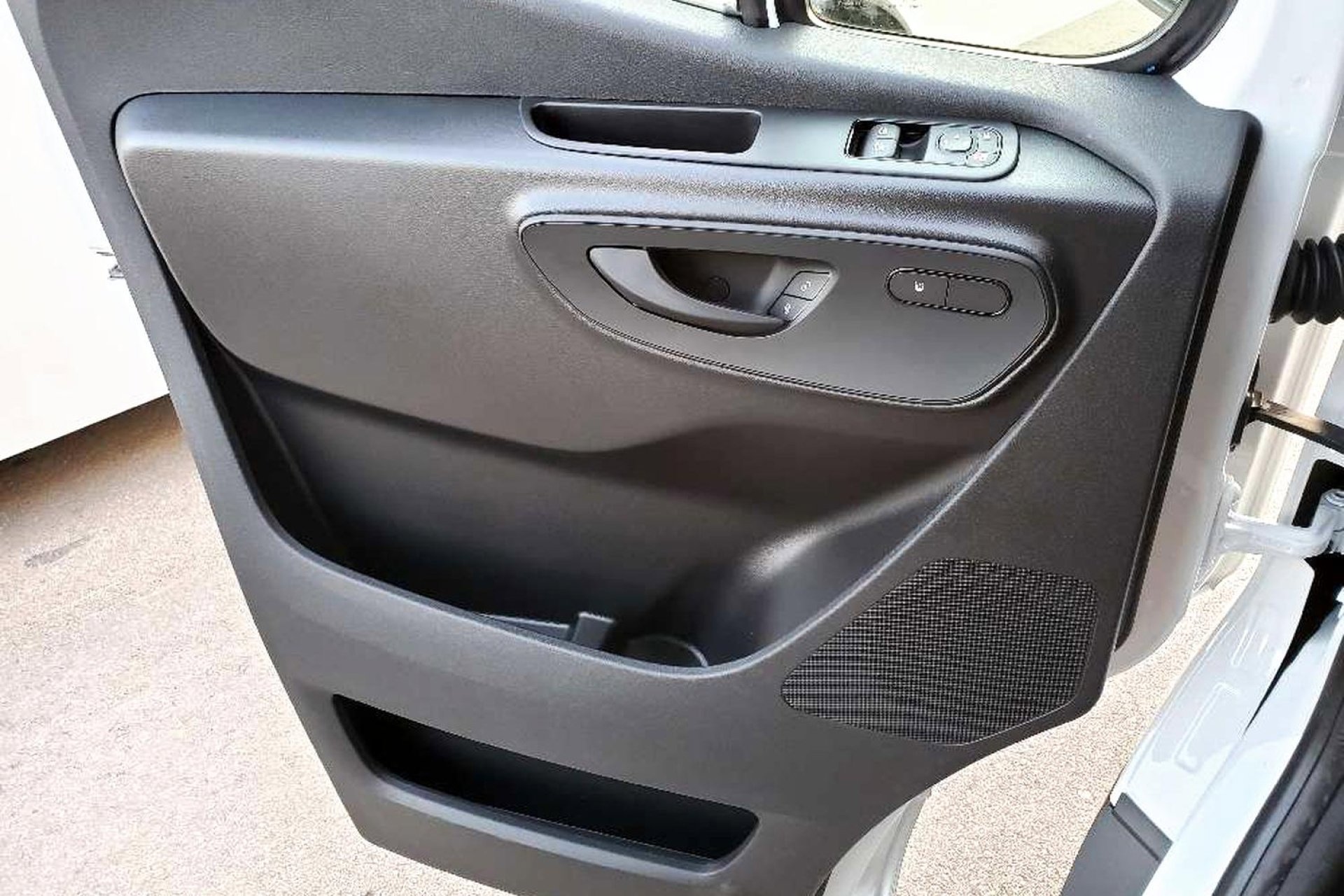 2025 Mercedes-Benz Sprinter Cargo Van Base - Photo 11