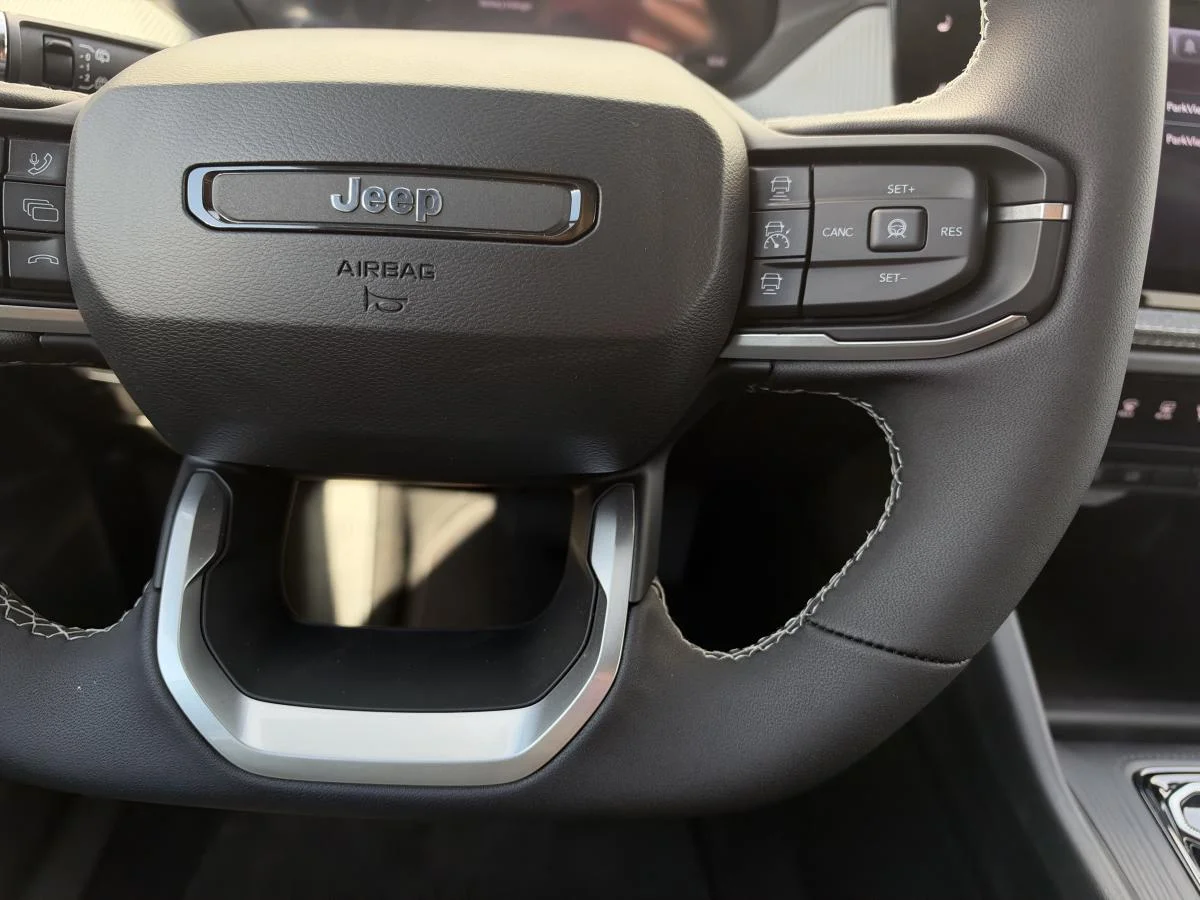 New 2026 Grey Jeep Laredo image 31