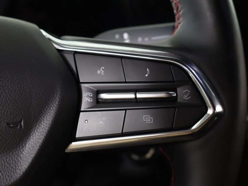 Used 2025 Black Chevrolet RST image 53