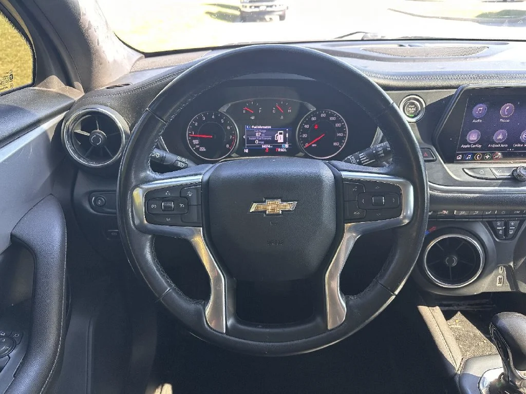 Used 2022 Blue Chevrolet LT image 14