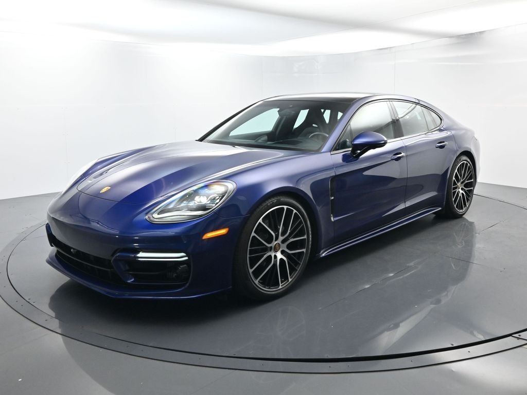 2022 Porsche Panamera S