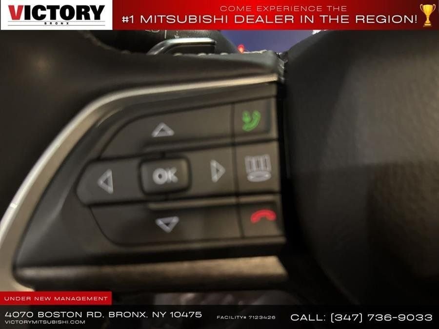 Used 2023 Black Jeep Limited image 43