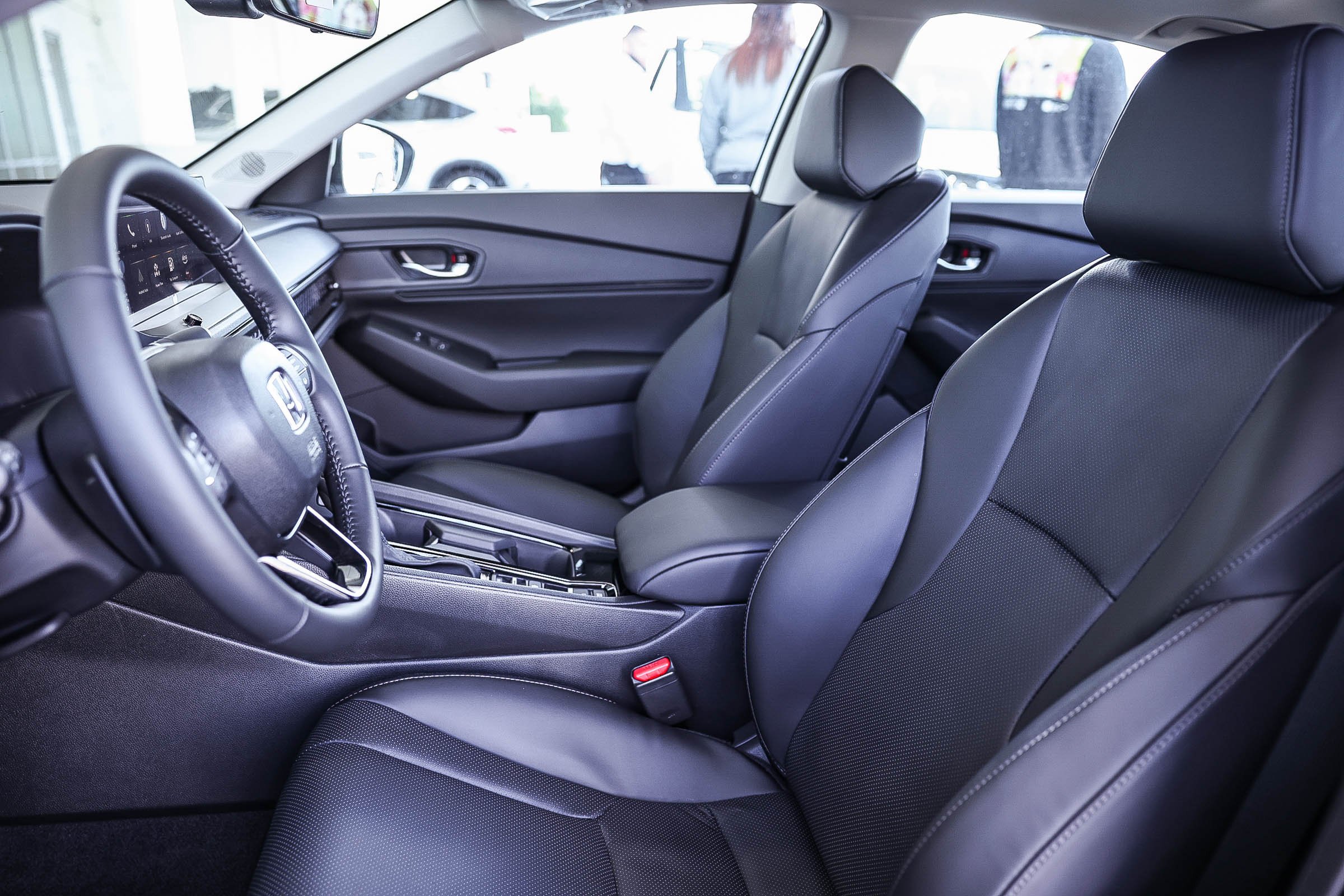 New 2026 Platinum White Pearl Honda EX-L Sedan image 22