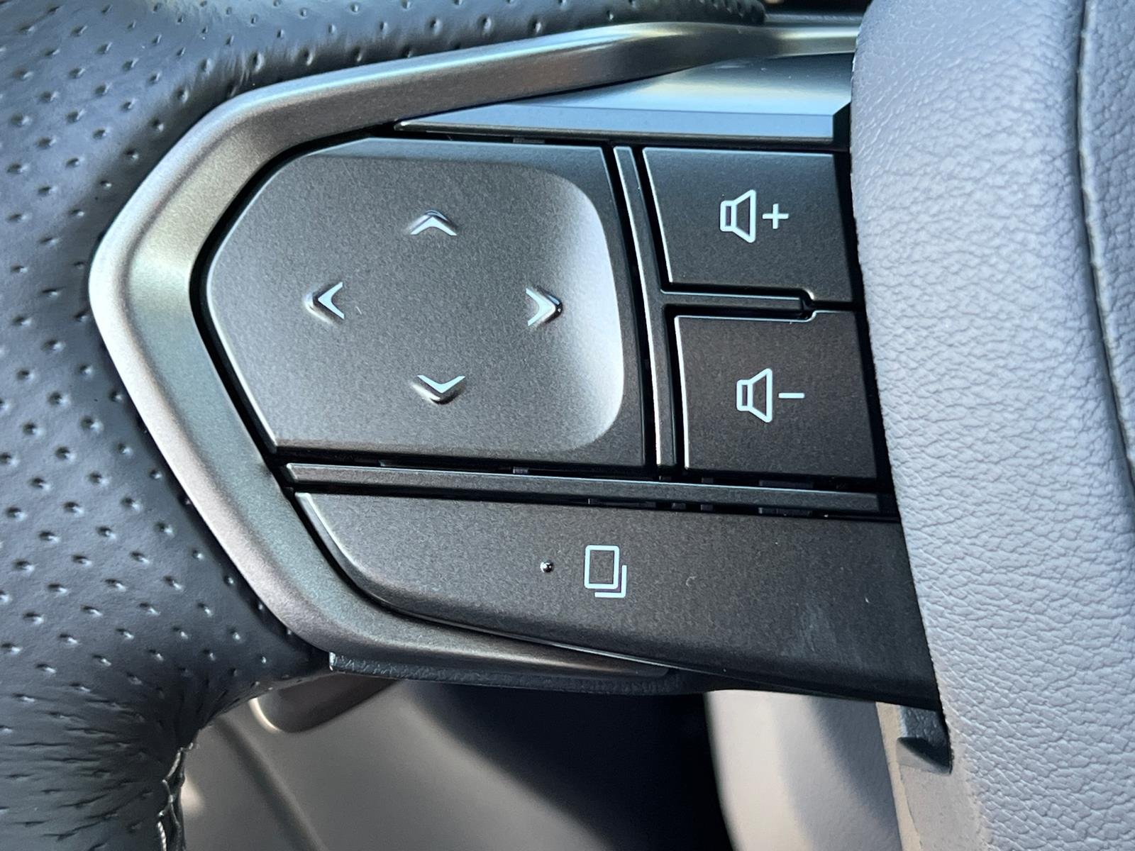 2026 Lexus NX 450h+ F-Sport - Photo 19
