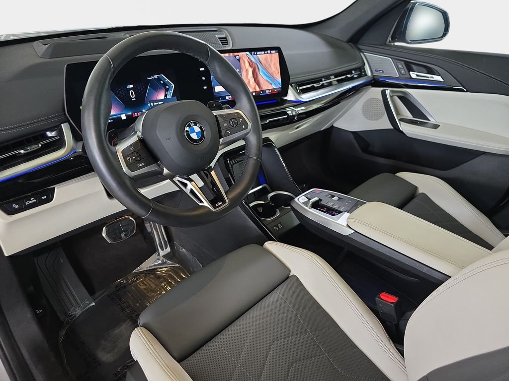Used 2026 Space Silver Metallic BMW xDrive28i image 19