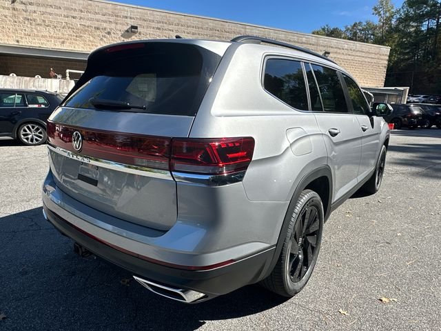 New 2026 Silver Volkswagen 2.0T SE w/Technology image 5