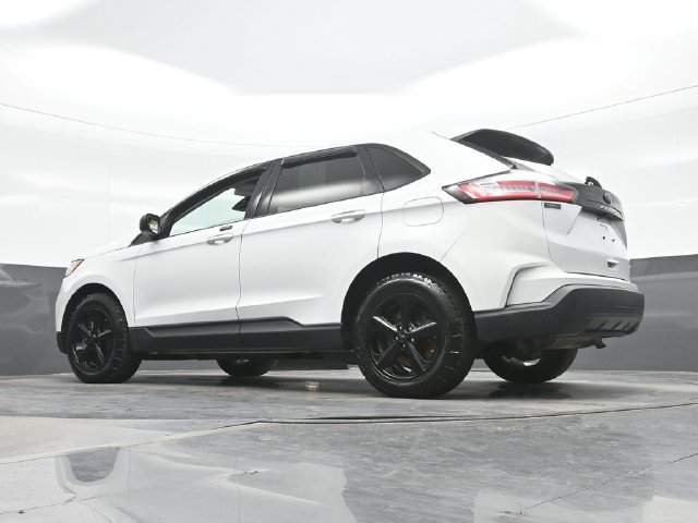 2022 Ford Edge SE - Photo 19