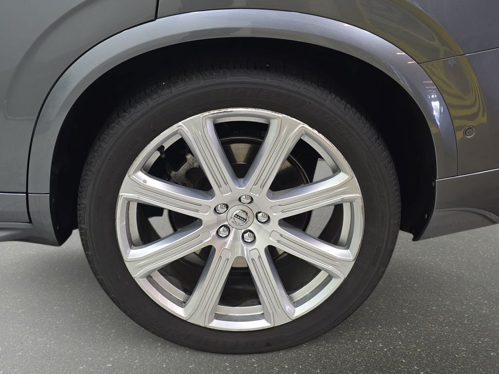 Used 2017 Gray Volvo T8 Inscription image 32