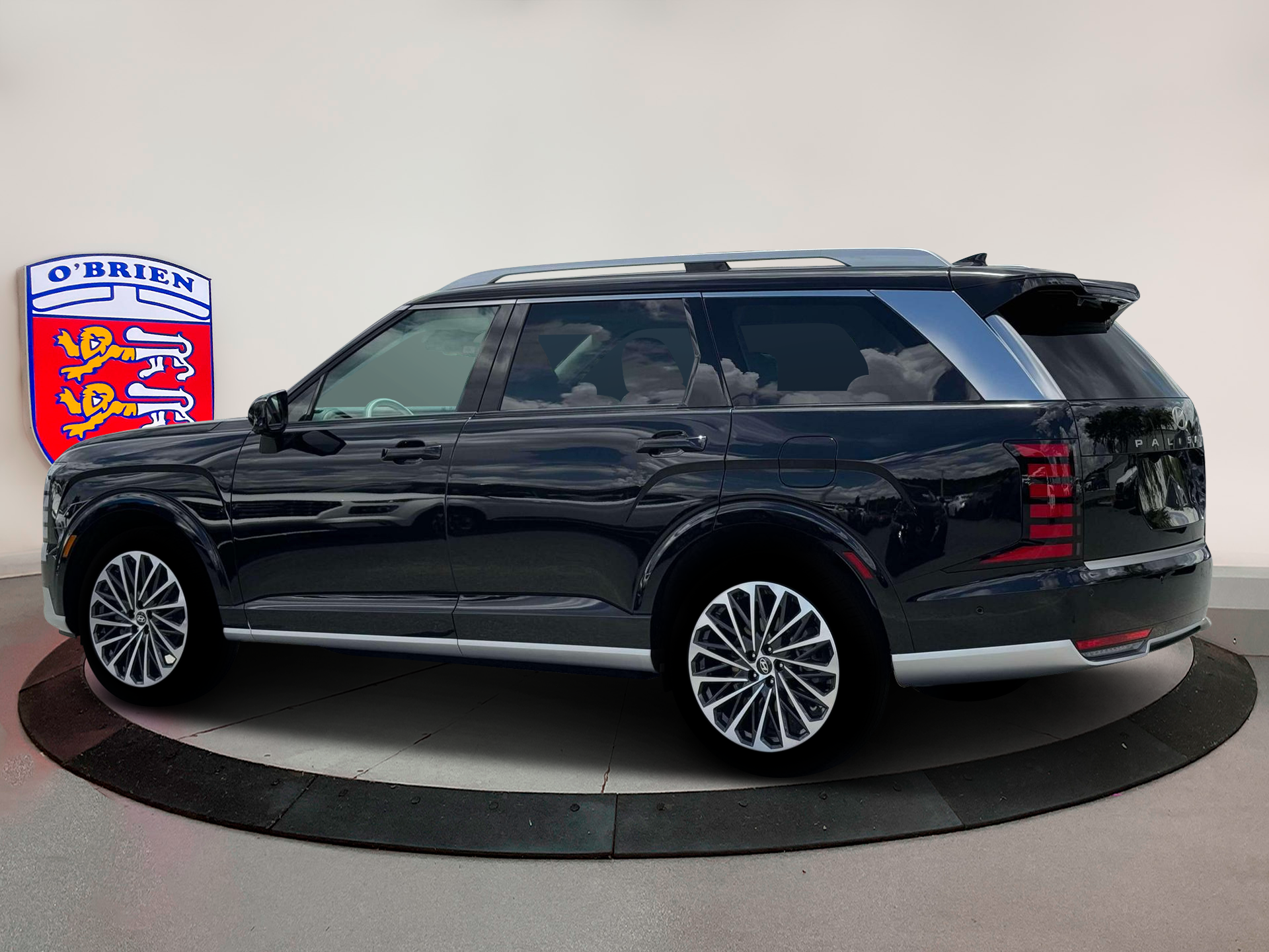 New 2026 Abyss Black Hyundai Calligraphy FWD image 4