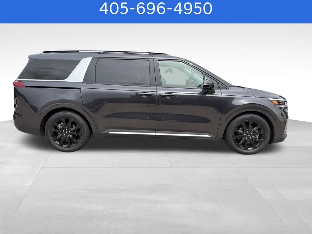 Pre-Owned 2022 Kia Carnival SX Prestige