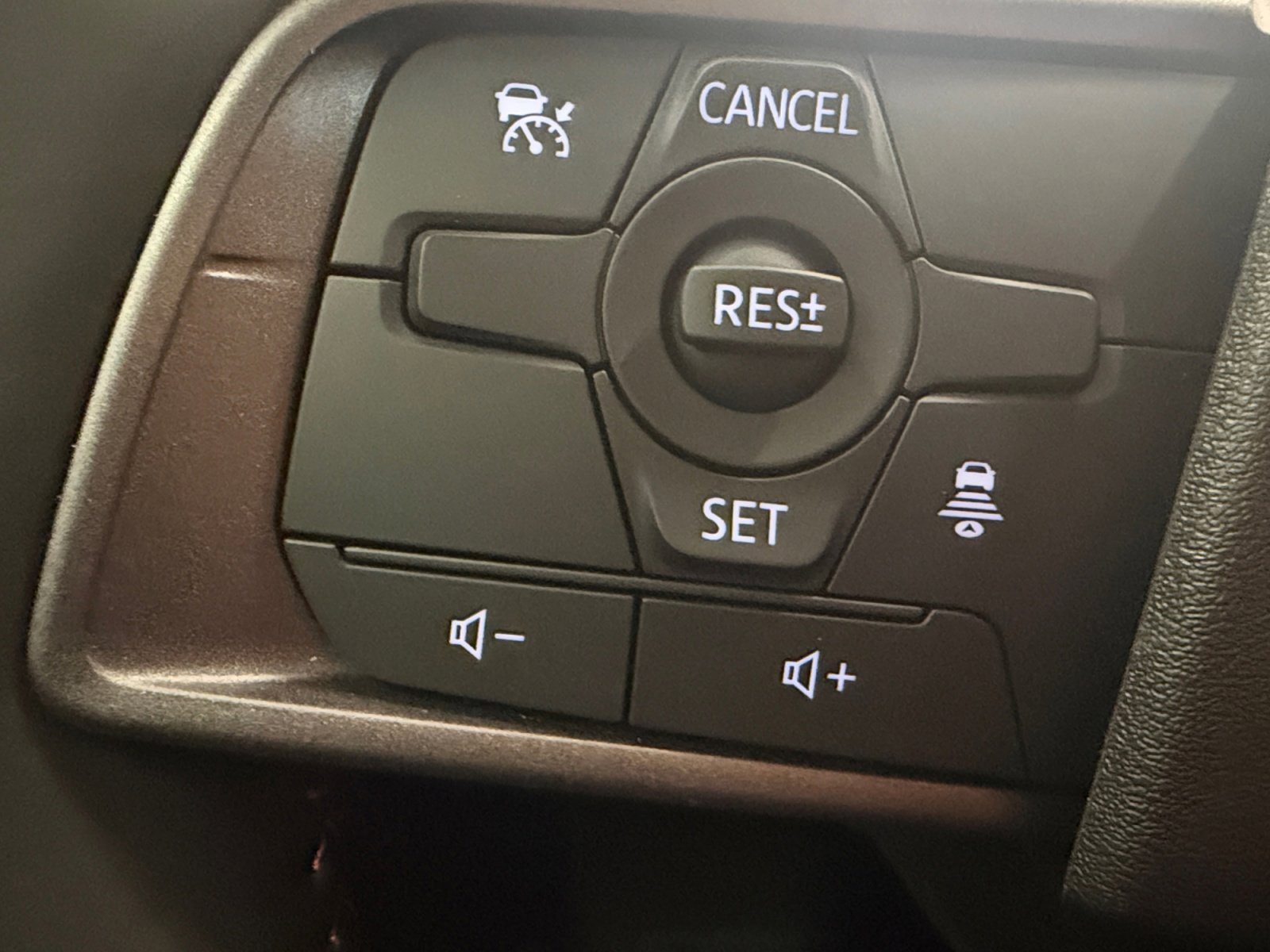 2026 Nissan Sentra SR - Photo 34