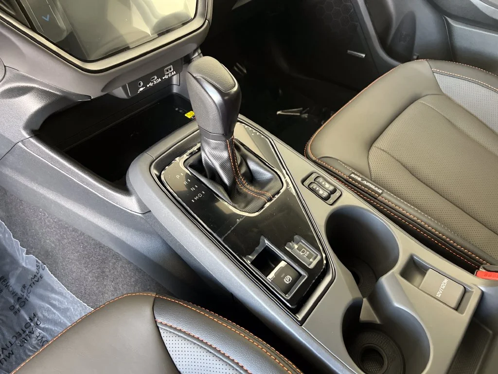 New 2026 MAGNETITE GRAY PEARL Subaru Limited Hybrid image 26