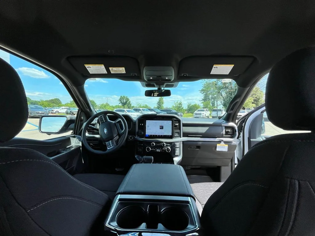 New 2026 White Ford XLT image 9