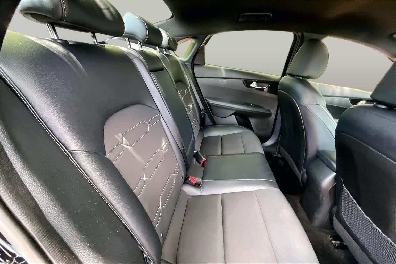 Used 2023 Aurora Black Kia GT-Line image 20