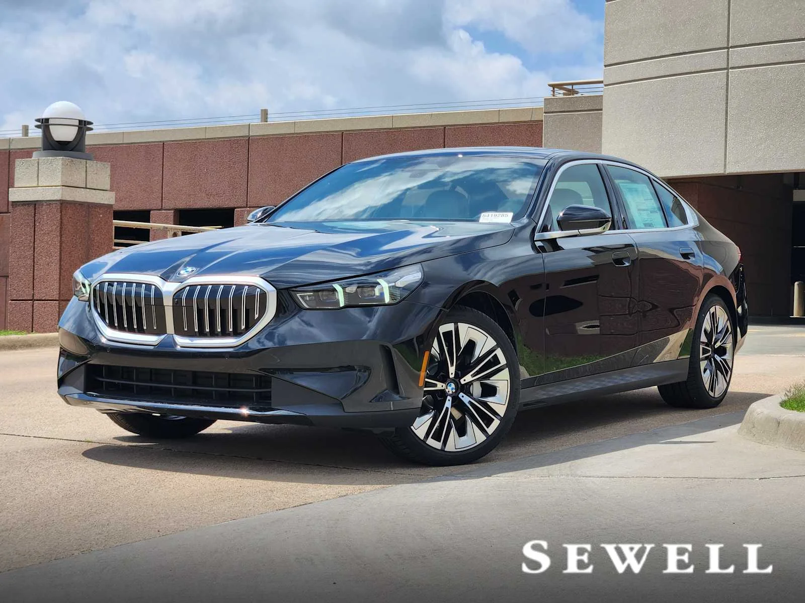 2026 BMW 5 Series 530i xDrive