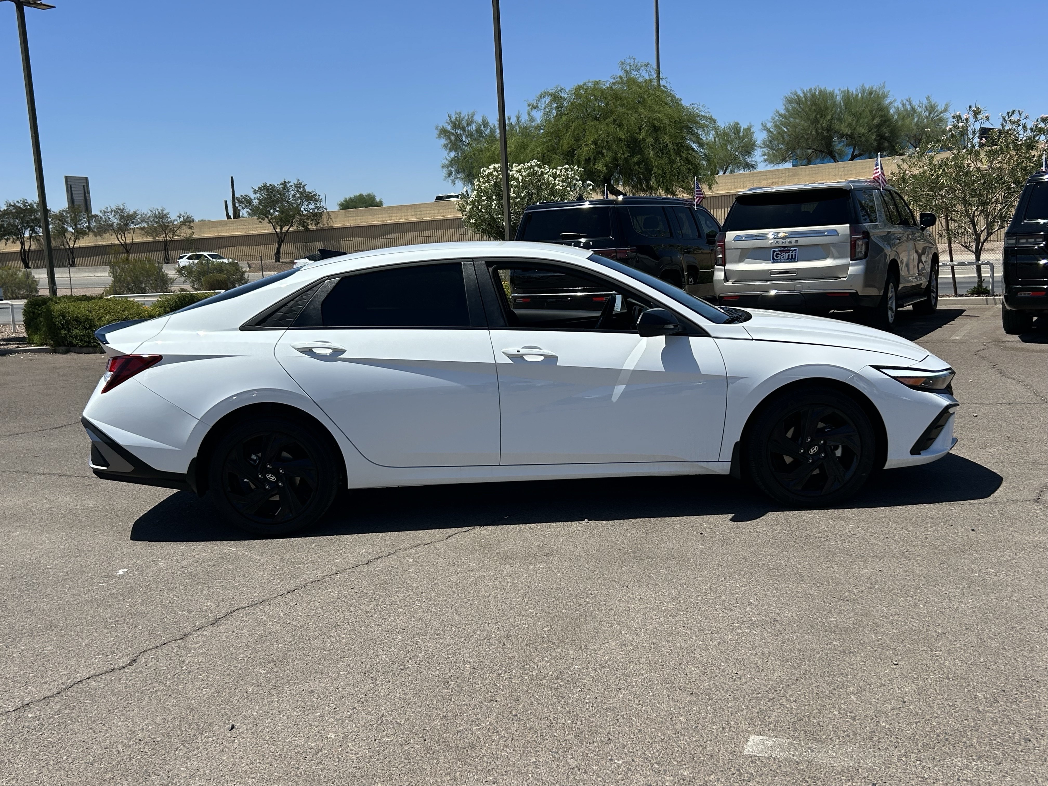 Used 2026 Serenity White Hyundai SEL Sport image 6