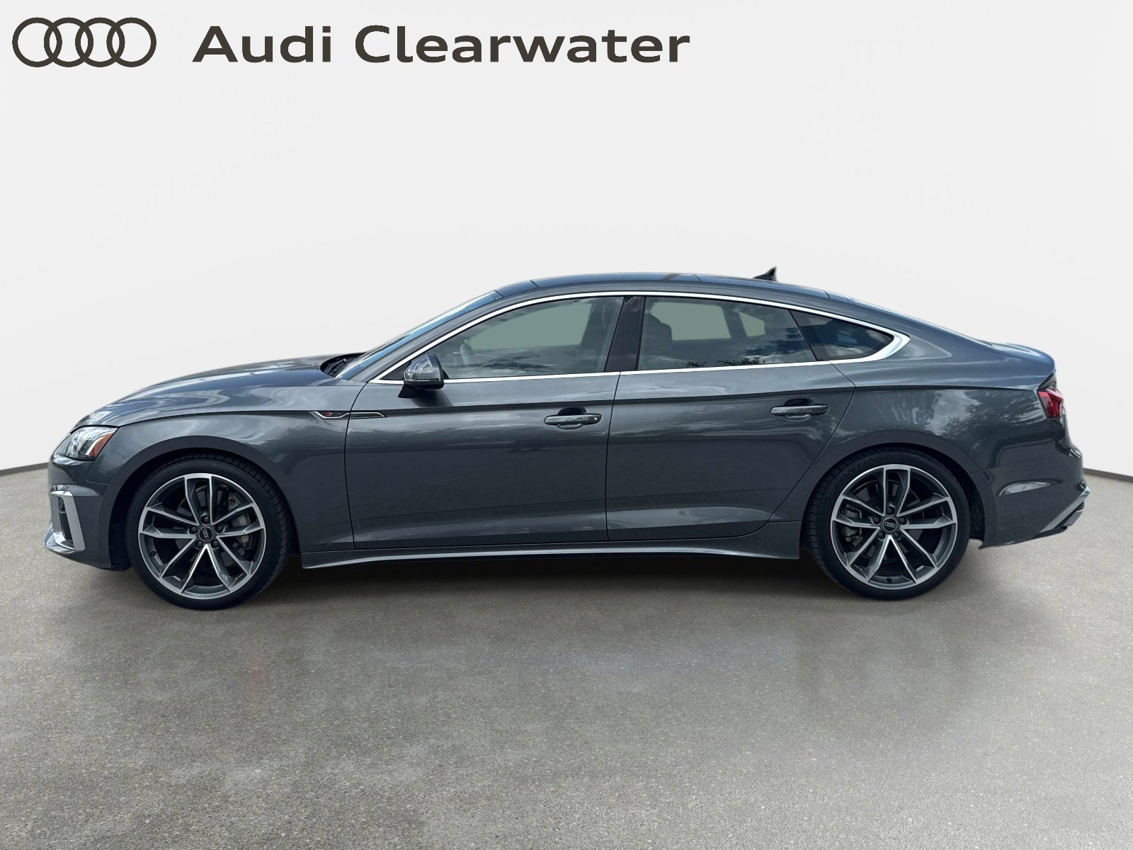 WAUDACF57RA022827