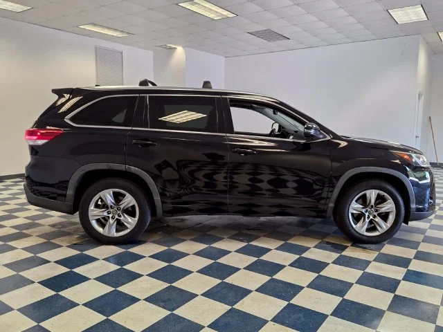 Used 2017 Black Toyota Limited image 9