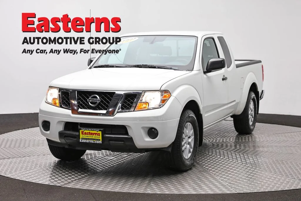 Used 2021 White Nissan SV image 1