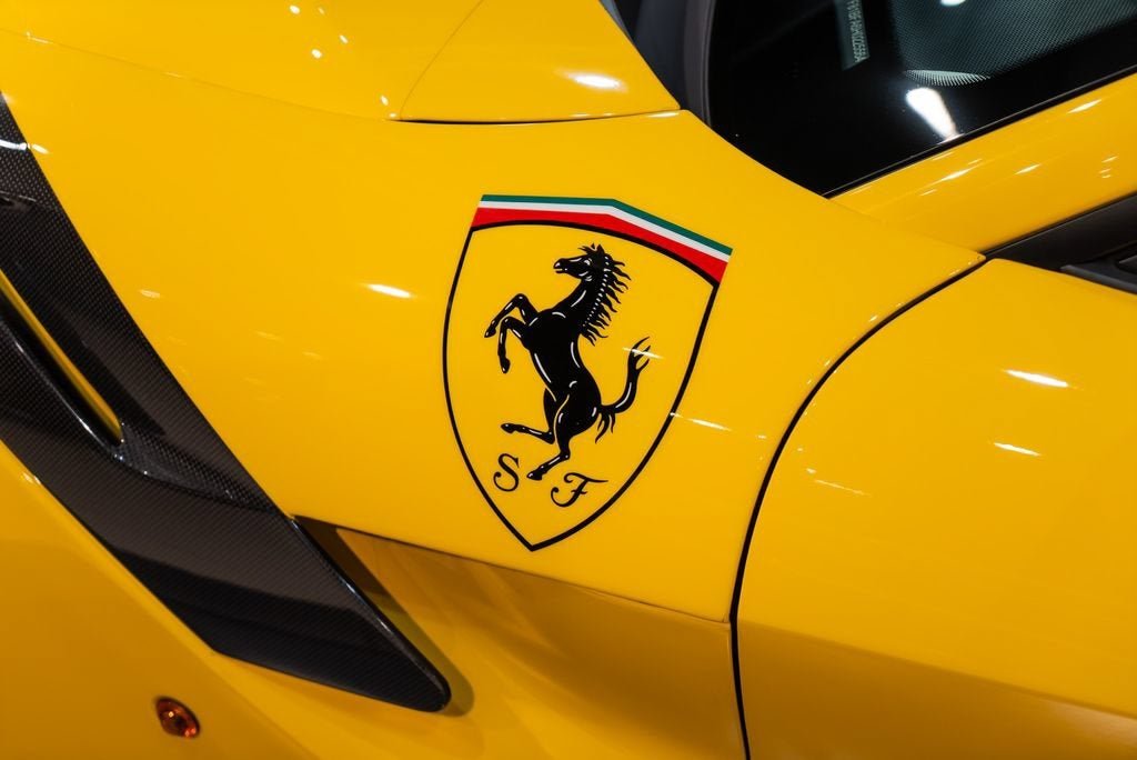 Certified Used 2017 Giallo Modena Ferrari Base image 9