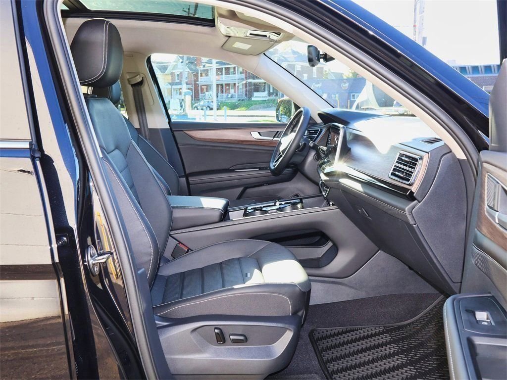 2026 Volkswagen Atlas SEL - Photo 31