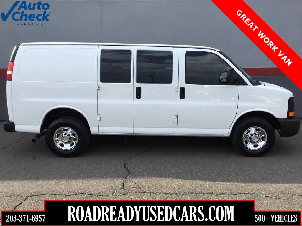 2014 Chevrolet Express 2500 Work Van HD's photo