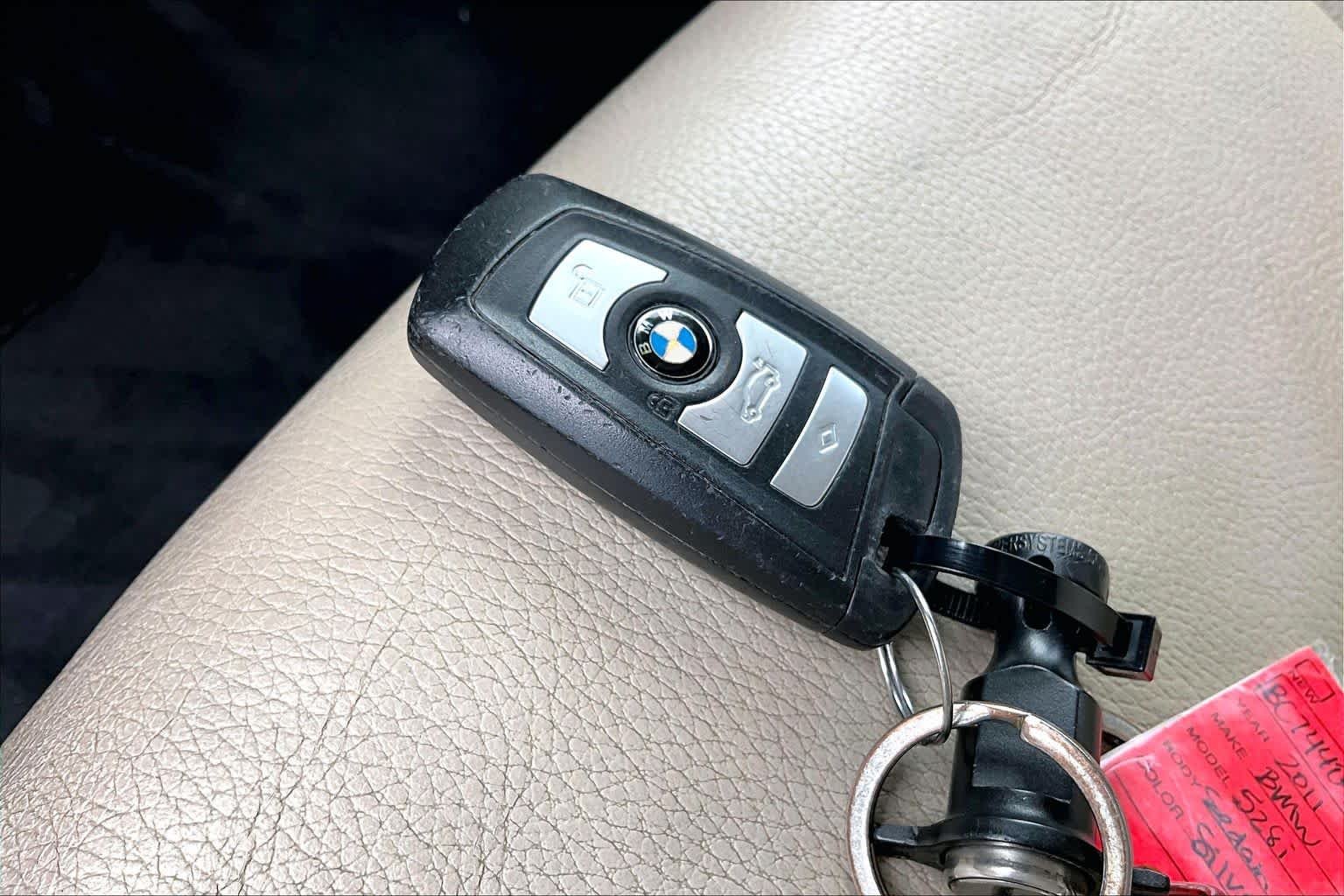 Used 2011 Space Gray BMW 528i image 14