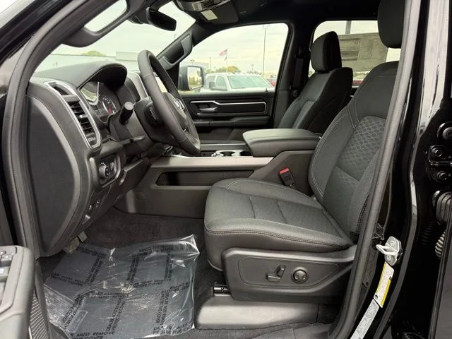 2026 RAM 1500 Big Horn/Lone Star - Photo 15