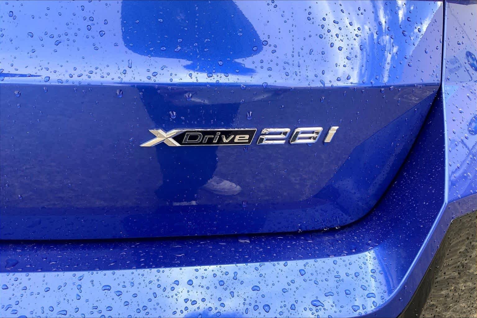 New 2026 Portimao Blue Metallic BMW xDrive28i image 15