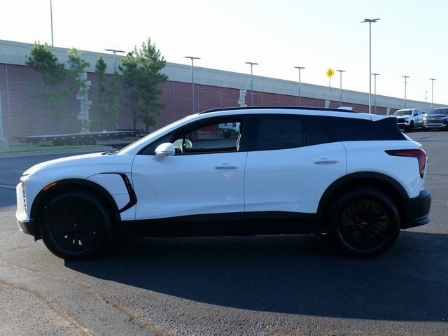 2025 Chevrolet Blazer EV LT - Photo 28