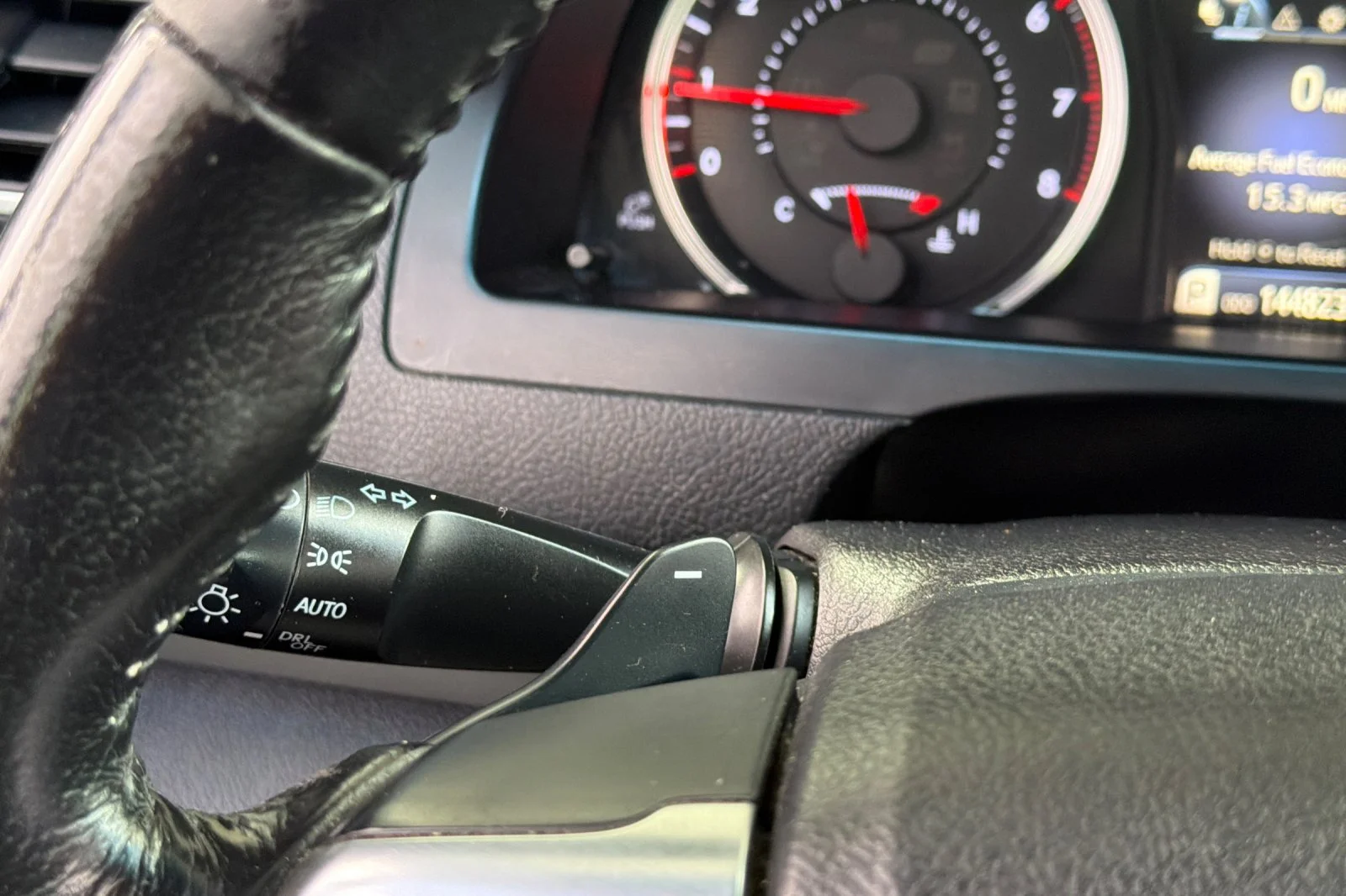 Used 2016 Gray Toyota SE image 29