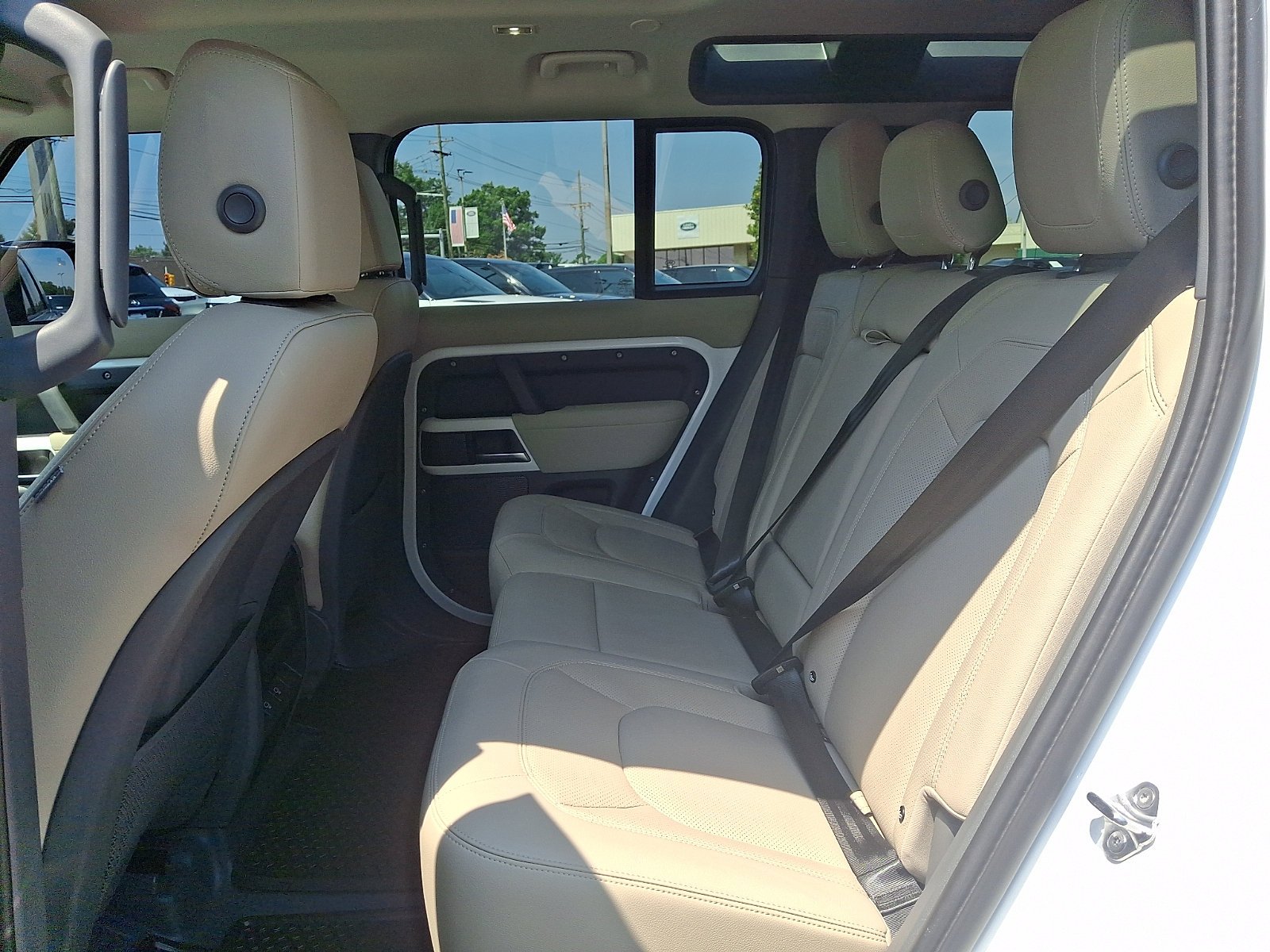 Certified Used 2023 Fuji White   1Aa Land Rover S image 19