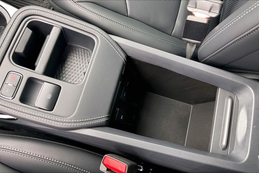 New 2026 Glacier Gray Metallic Tri-coat Ford Premium image 19