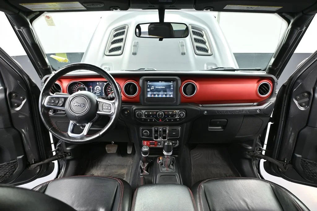Used 2020 Gray Jeep Unlimited Rubicon image 25