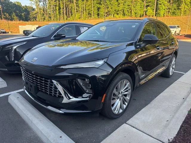 Used 2025 Black Buick Avenir image 3
