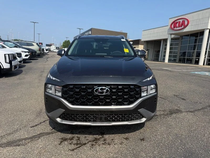 Used 2023 Gray Hyundai SEL image 2