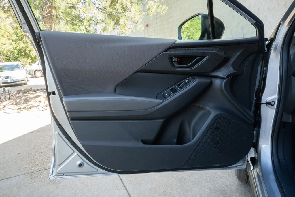 New 2026 ICE SILVER METALLIC Subaru Base image 7