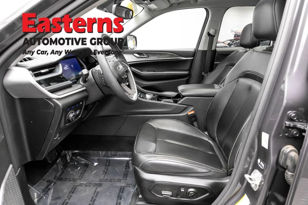 Used 2023 Gray Jeep 4xe image 14