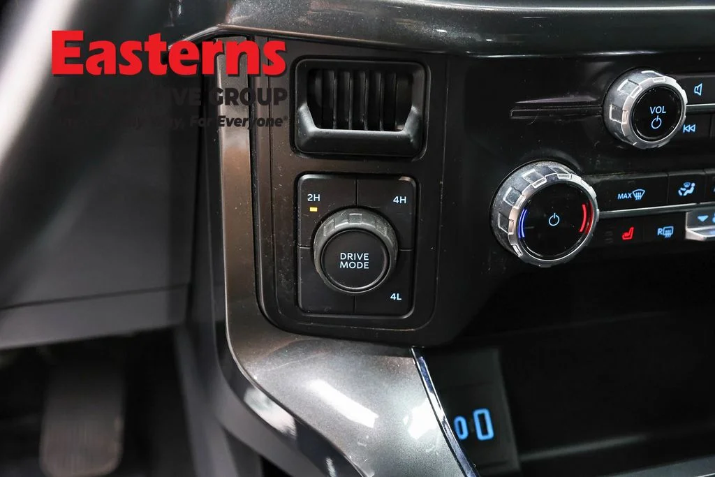 Used 2023 Silver Ford XLT image 21