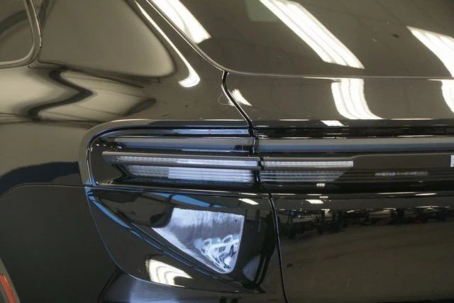 2026 Porsche Macan S - Photo 6