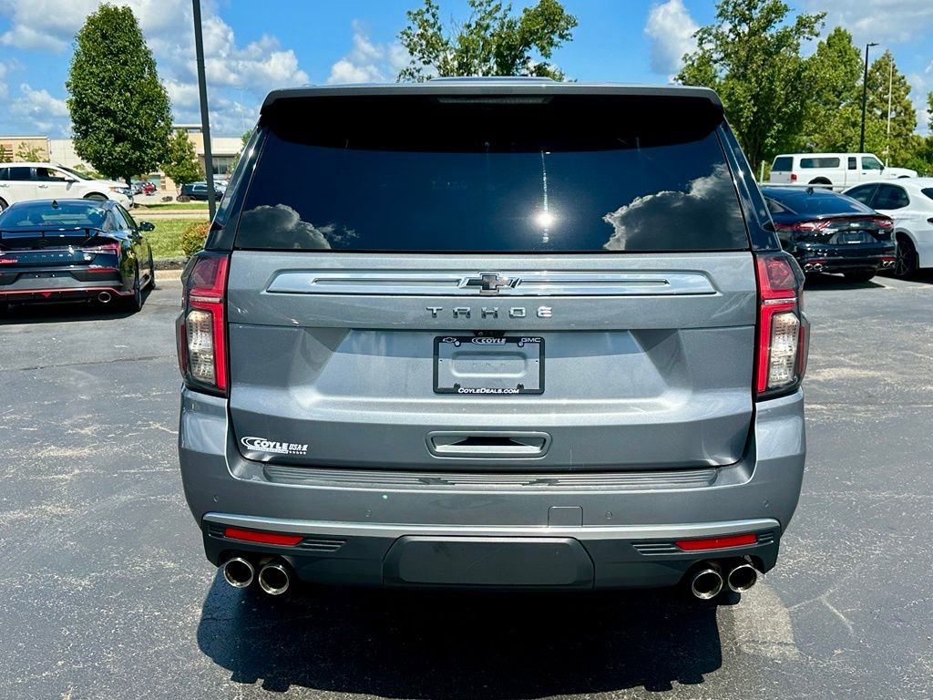Used 2022 Gray Chevrolet High Country image 4