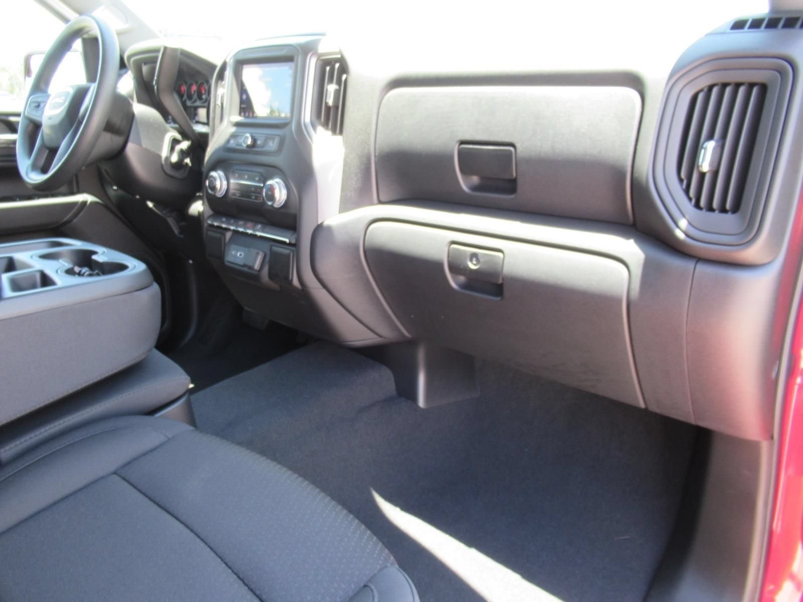 2026 GMC Sierra 1500 Pro - Photo 11